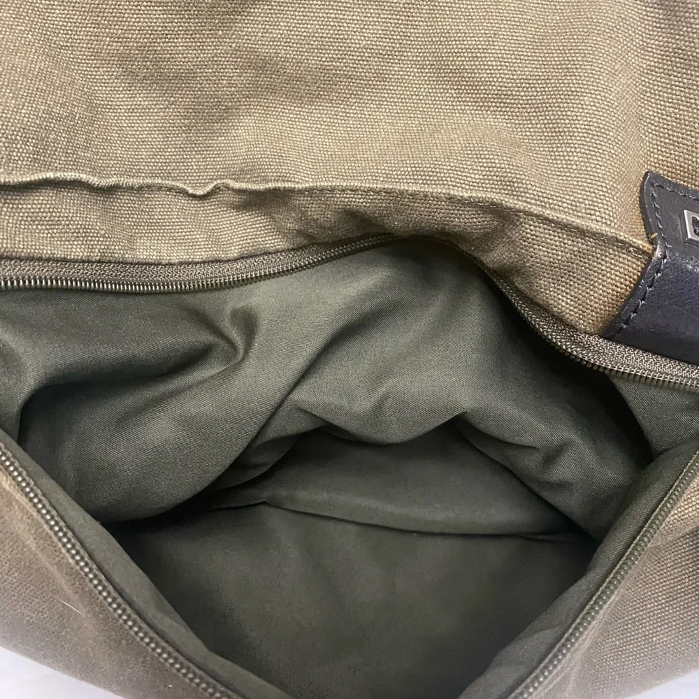 Calvin Klein Men’s Army Green Messenger Bag - Picture 7 of 14